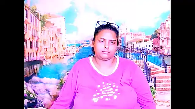 Indianfairy99 Adlı Modelin Canlı XXX Sohbeti