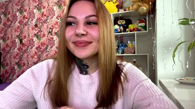 TraciBallena 现场XXX聊天