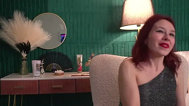 Chat XXX en directo de HaileyMoonn