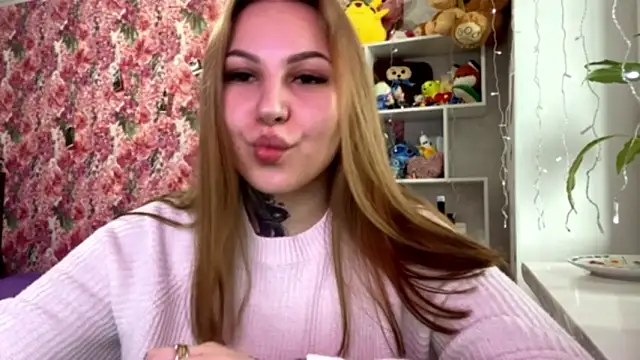 TraciBallena's Live XXX Chat