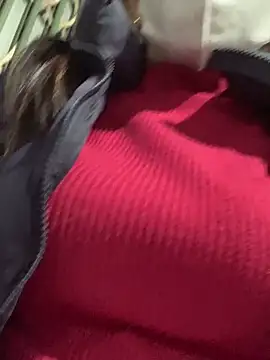 Show modela YANINA120 na web-kameri