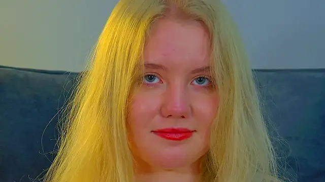 Онлайн чат XXX EmilyEvanse