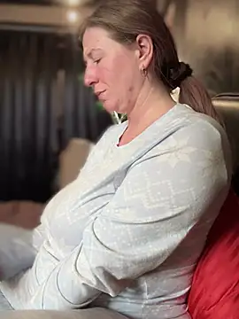 Natali_UAのライブXXXチャット