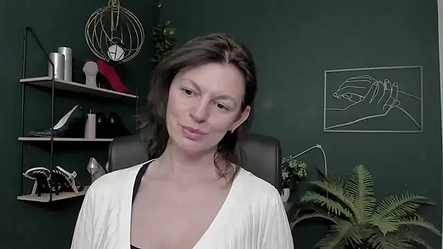 VivianWILD's Live XXX Chat