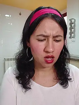 Megan_hotwife_n Live XXX chat