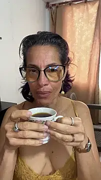 Goddess-Love- – Live XXX-chat