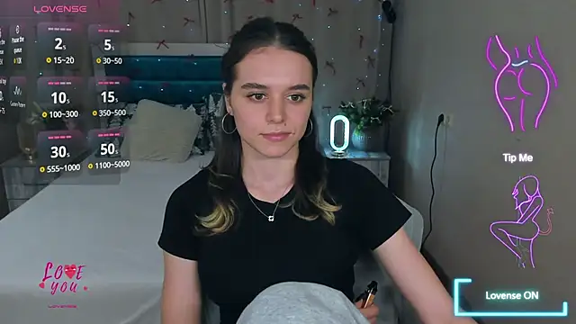 EmelyMason's Live XXX Chat