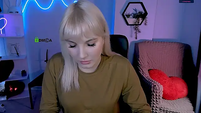 marta_smithのライブXXXチャット