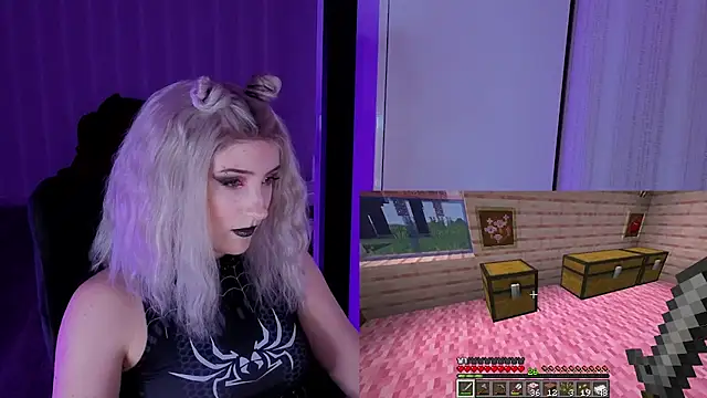 Chat +18 de violet-siren-x ao vivo