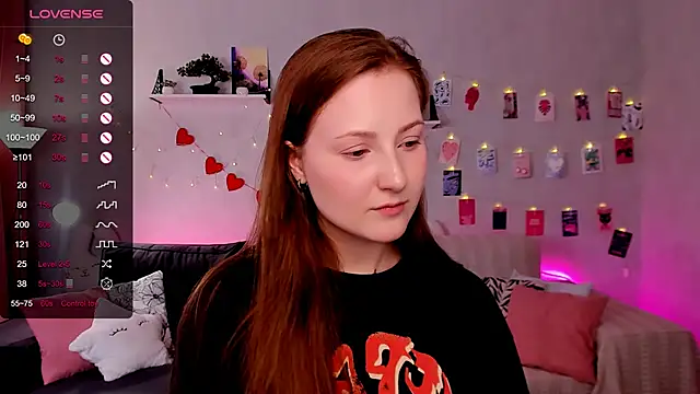 XXX chat uživo modela velvet_cherry_