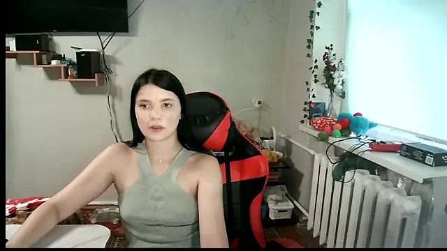 EllisKiss Adlı Modelin Canlı XXX Sohbeti