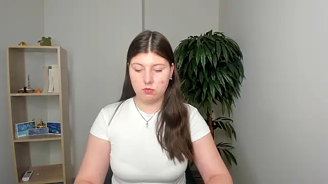 Онлайн чат XXX MarkitaPoliti