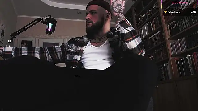 XXX chat uživo modela FindomJason