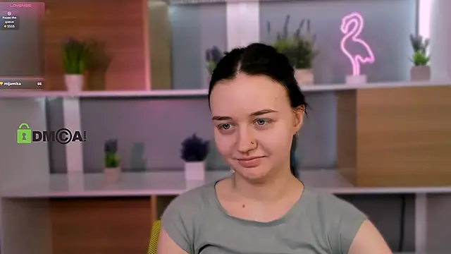 Онлайн чат XXX miki_ti