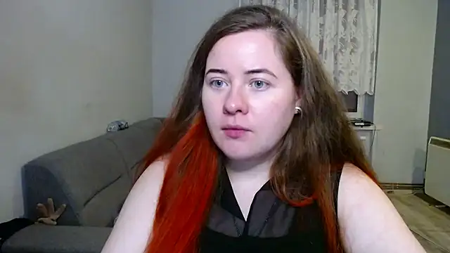 Онлайн чат XXX KateeSunnyy