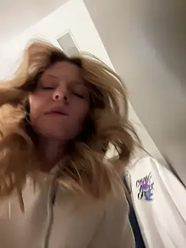 Chat +18 de MaryHiggins ao vivo