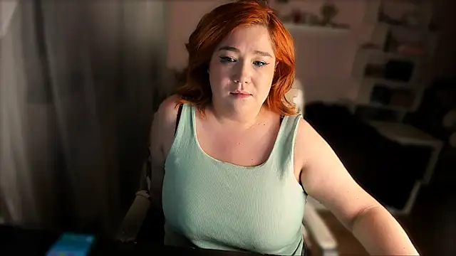 Vi-Vixen élő XXX-chatje