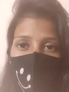 Nilu_XXX Chat XXX live