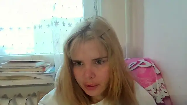 Czat XXX na żywo – HornyElena