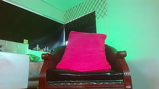 bellatrixx_69 webcam show