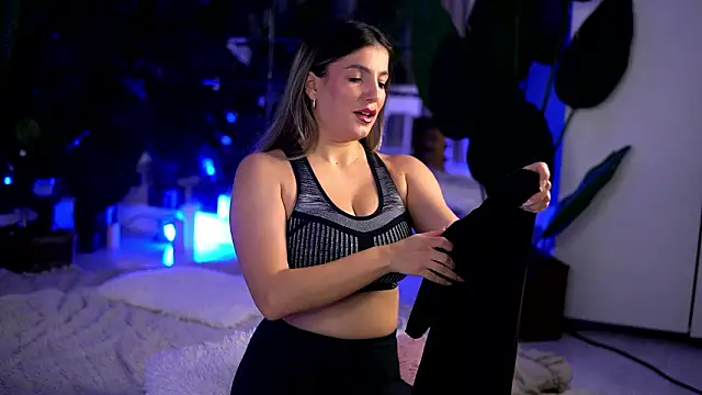 KellyMathews Adlı Modelin Canlı XXX Sohbeti