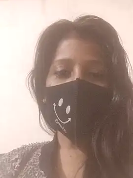 Nilu_XXX Live XXX-chat