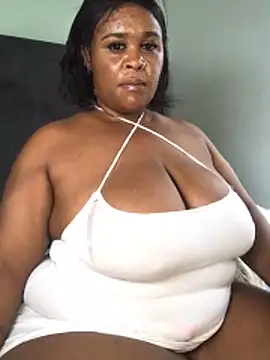 KINKYBOOTI22 Live XXX-chat