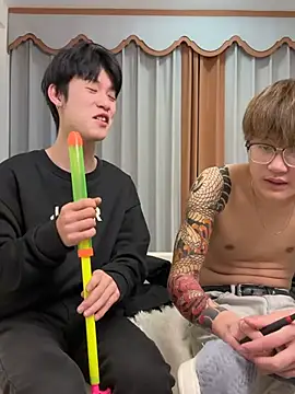 KK-cuteboy's Live XXX Chat