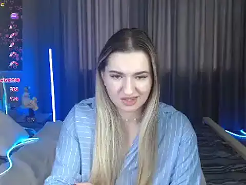 BellaaBlushh Live XXX Chat