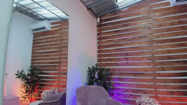 Czat XXX na żywo – _MeganRain