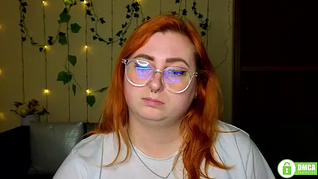 Alicia_love00 élő XXX-chatje