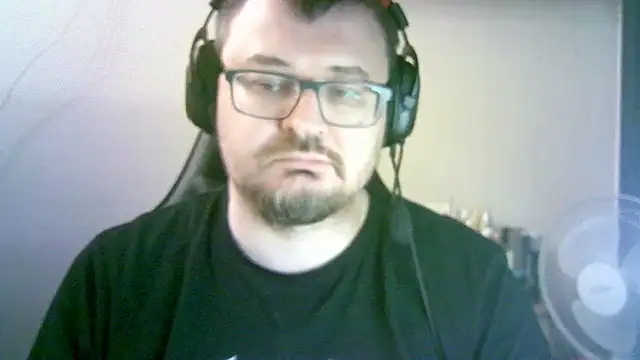 SirAbuser: απευθείας συνομιλία ΧΧΧ