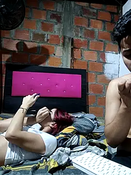 Pokazy przed kamerką – Zoe_axxellll