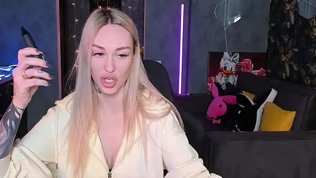 Chat +18 de Blckmirrorr ao vivo