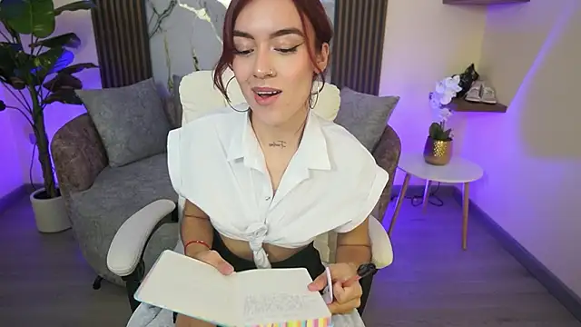 TessaaFox লাইভ XXX চ্যাট