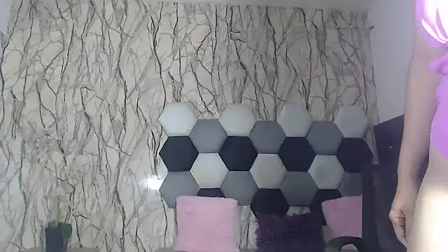 Chatroom XXX en direct de AntonellaBlanc