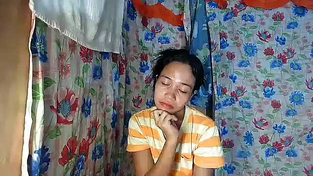 PinaySkinnyGirl Live XXX-Chat