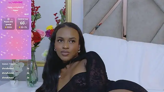 Sally-NoaのライブXXXチャット