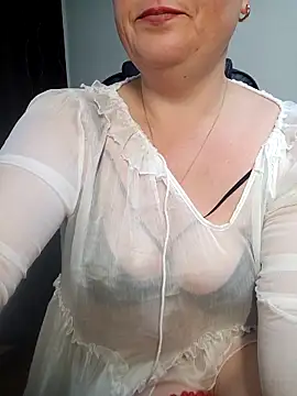 EllaLove2277's Live XXX Chat