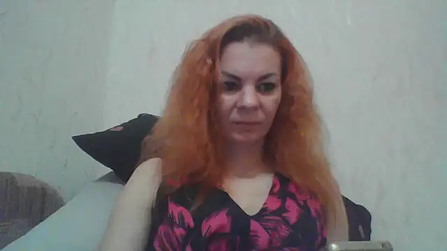 ElluaSmiilee Webcam-Show