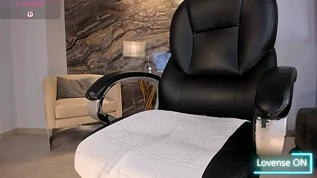 KylaMorrison Adlı Modelin Web Kamerası Şovu