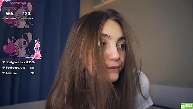 Chat XXX ao vivo de LoraDavi