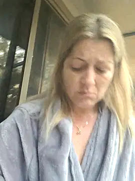 NikkiBlisss' Webcam Show