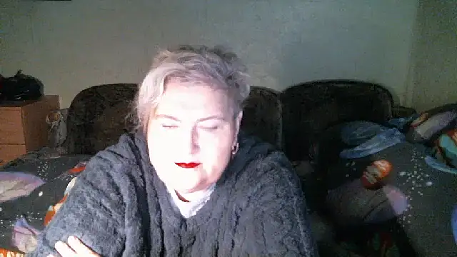 Lana555 现场XXX聊天