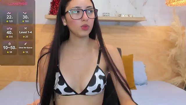 Lasira_Thill Chat XXX live