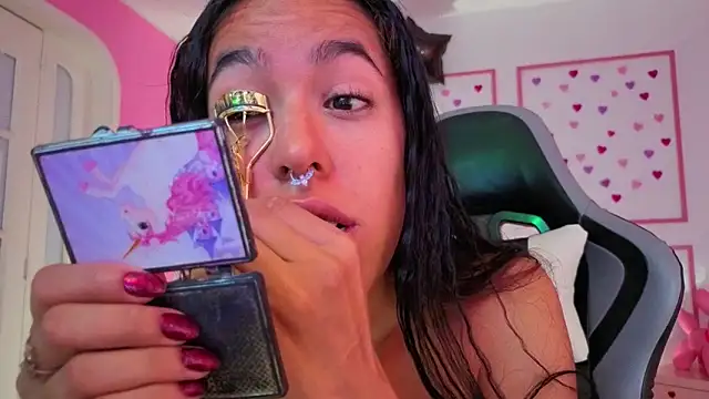 XXX chat uživo modela stephania_t