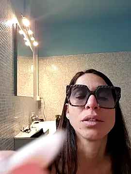 XXX chat uživo modela sexy7883