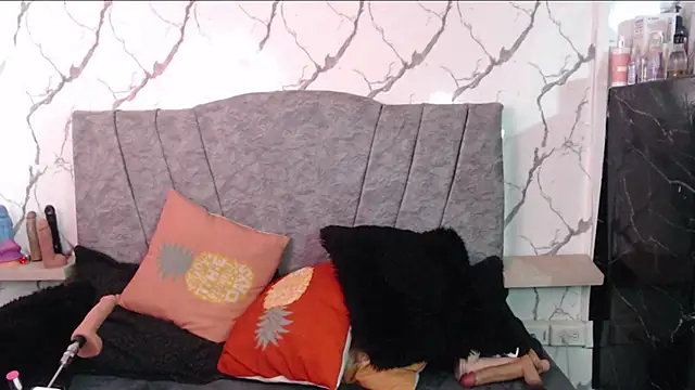 Chat +18 de VIOLETTA-HOT ao vivo