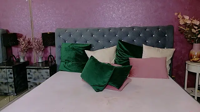 CarlaReysX 现场XXX聊天