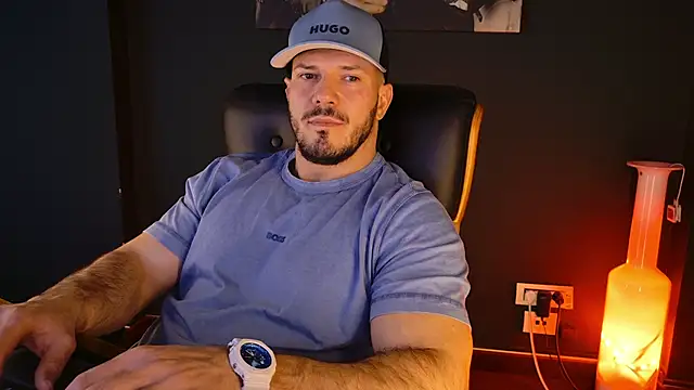 AngeloEric 现场XXX聊天